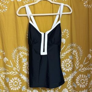 NWT Athletech Black and White Activewear Swim Tankini Top